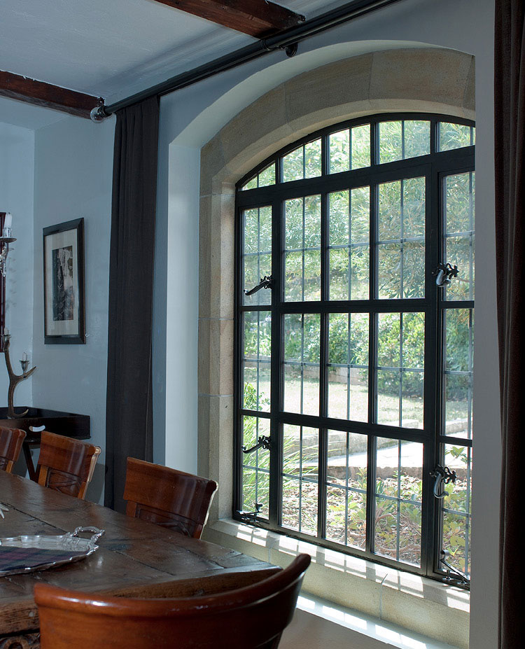 Bermuda inside view