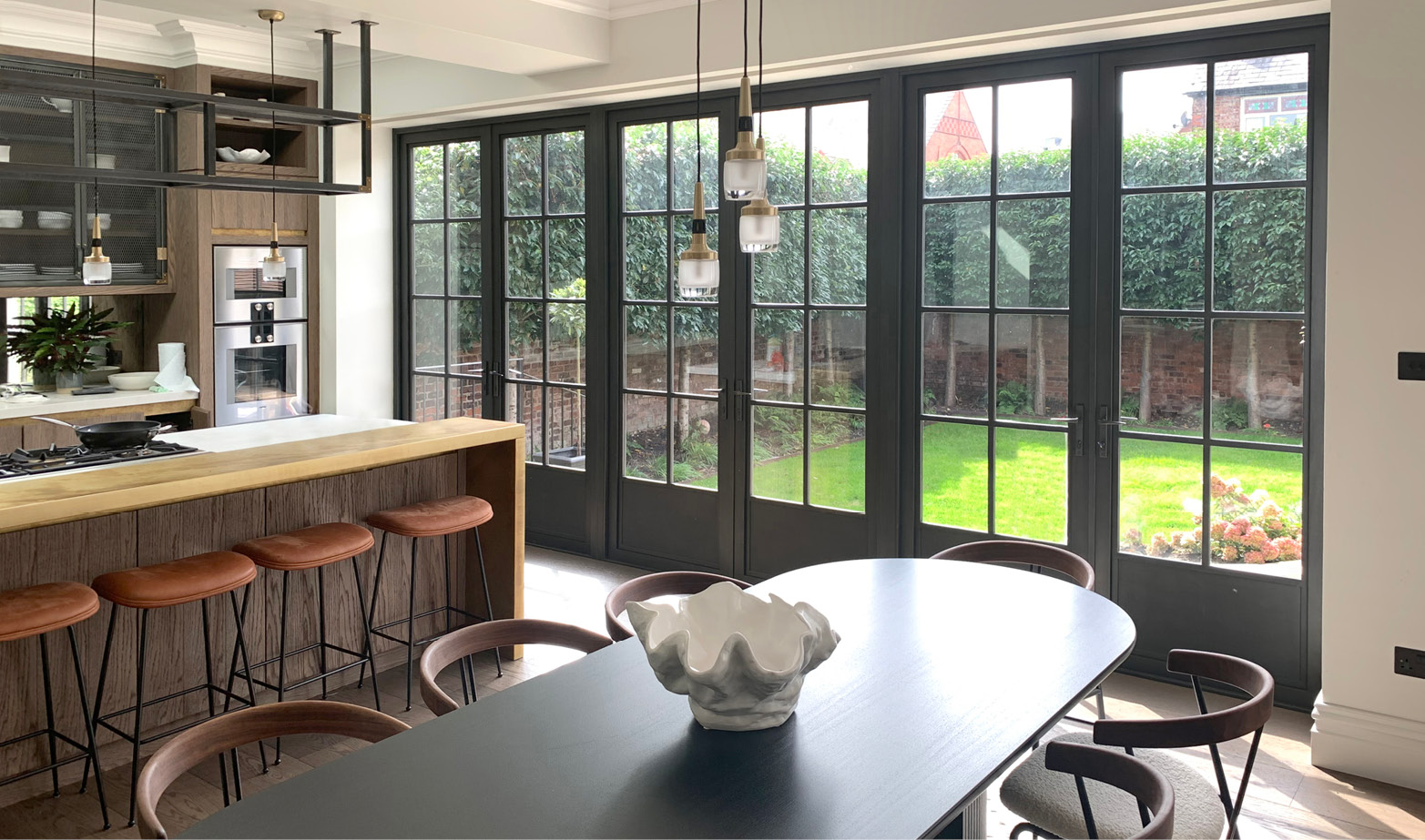 Kitchen with bronze doors