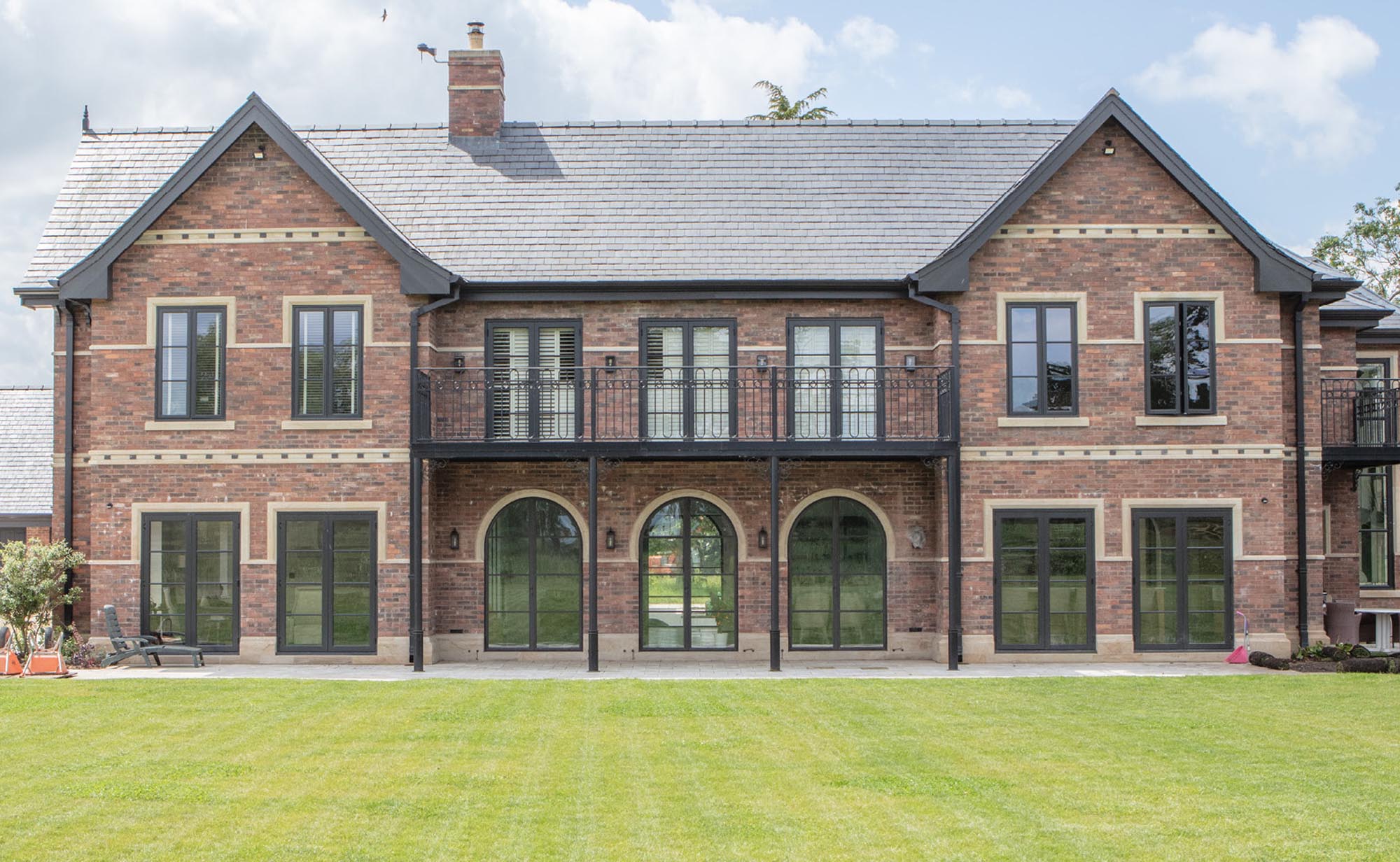 side elevation of new build with bronze