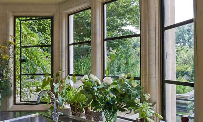 Residential Home with Silicone Pointed Heritage Windows