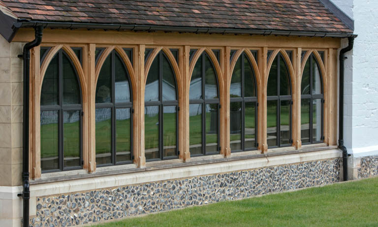 Shaped Windows in Thermabronze System